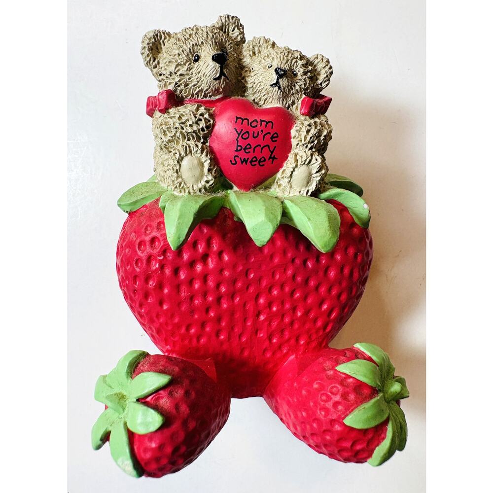Inspirio 2003 Zondervan Strawberry Bears Figurine – “Mom You’re Berry Sweet - vn